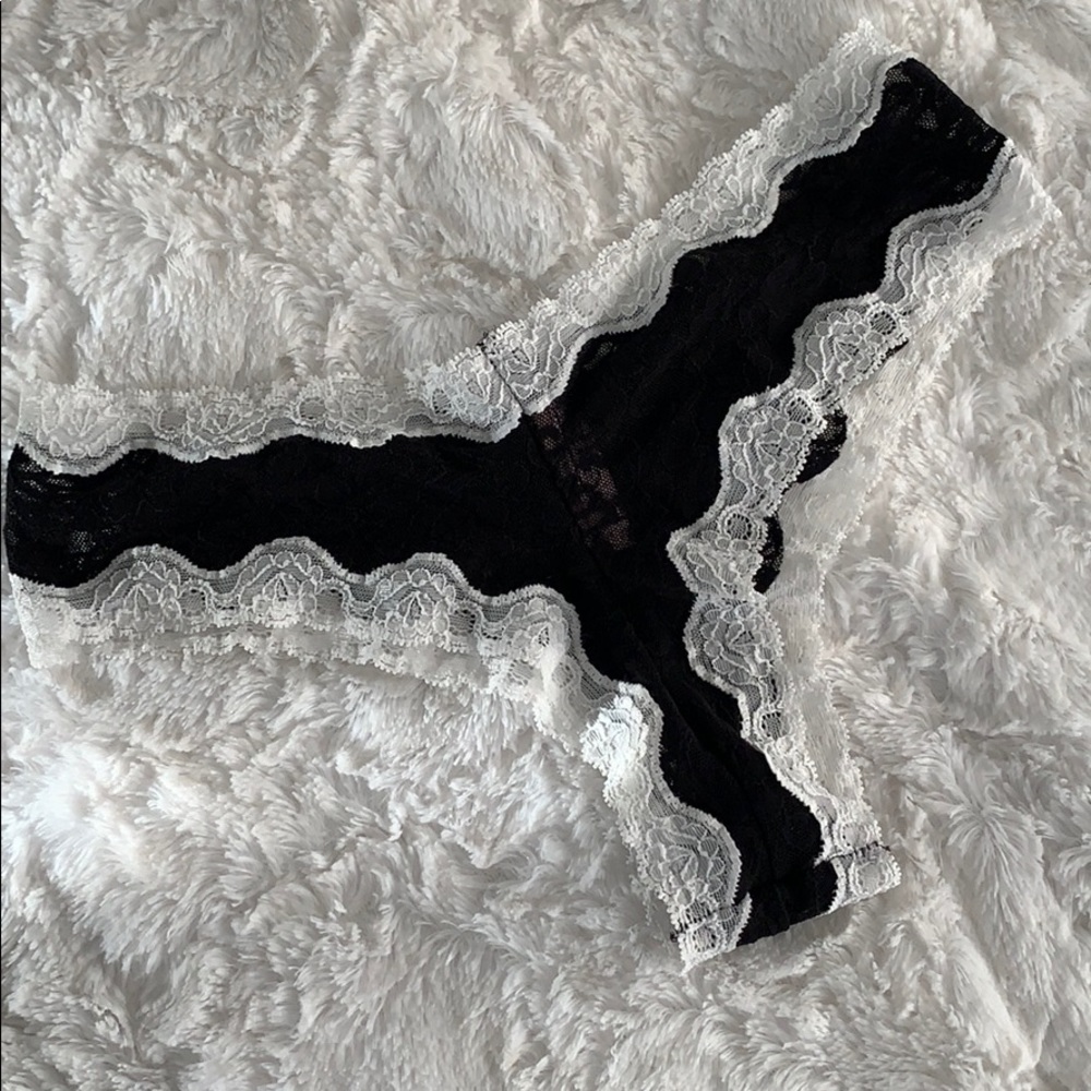 NWOT Victoria’s Secret The Lacie